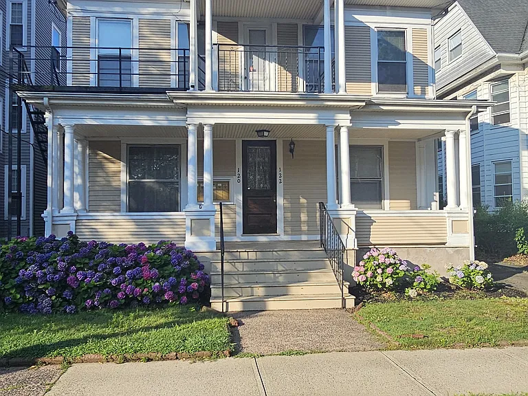 120 Bishop St #F6 — Photo 10