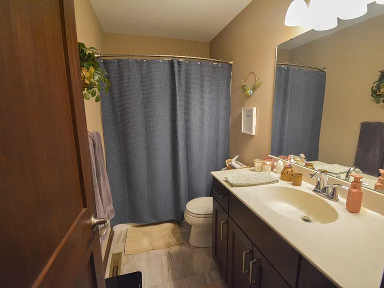 6703 Clarkia Dr NW — Photo 12
