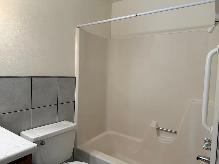 1135 Florida Rd #C5 — Photo 11