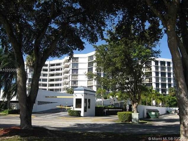 1st image of 13951 Kendale Lakes Cir #308A