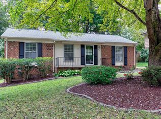 6008 Stratton Pl, Raleigh, NC 27609