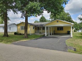 325 E Crocker St, Marceline, MO 64658