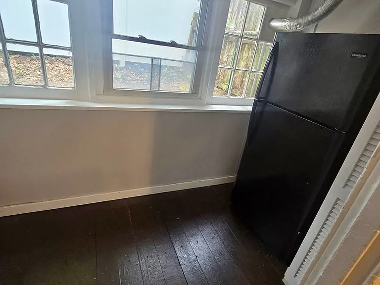 107 Mulberry St — Photo 10