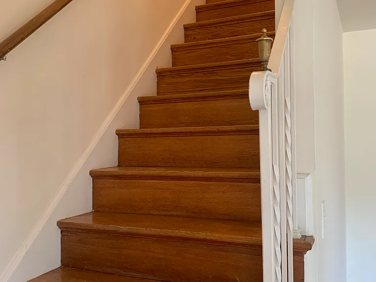 5818 Dewey St — Photo 6