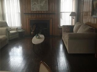 390 Daub Ave, Hewlett, NY 11557