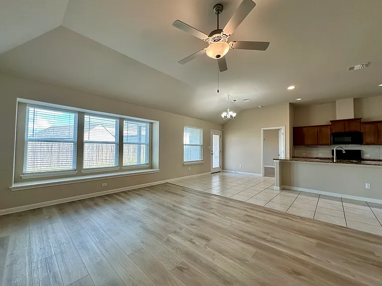 5977 Malta Cir — Photo 7