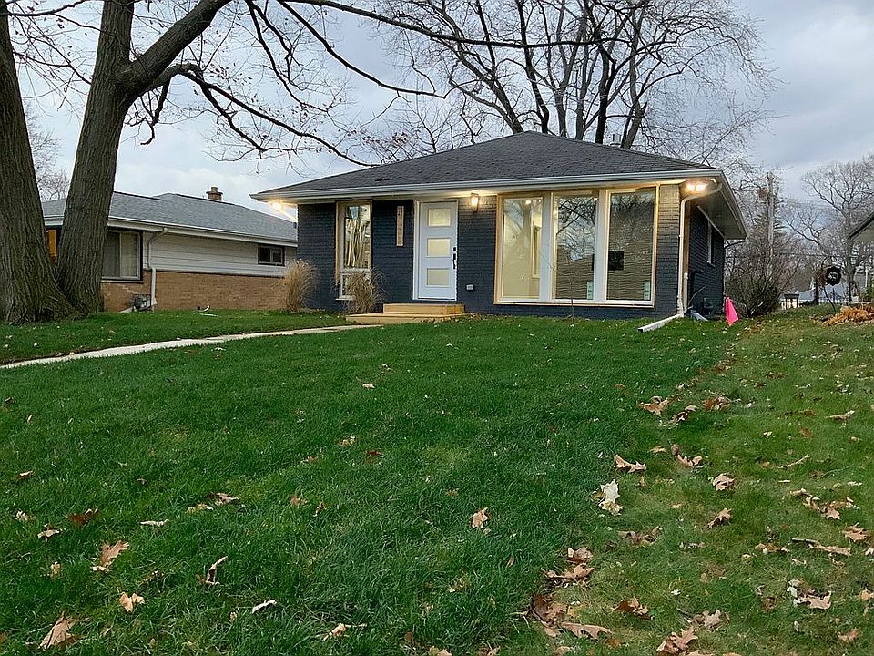 1st image of 4133 N 96th St