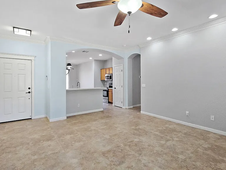 14354 W Weldon Ave — Photo 3