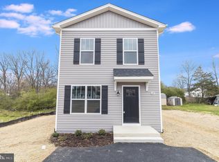 223 Bend Farm Rd, Fredericksburg, VA 22408