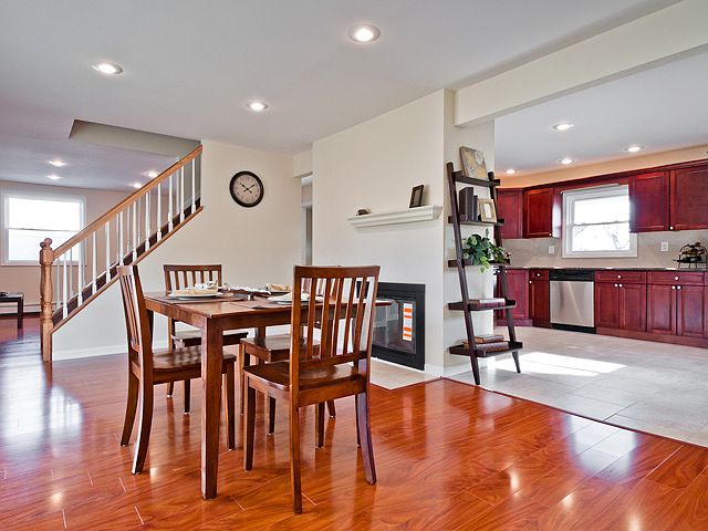 2nd image of 37 Hook Ln