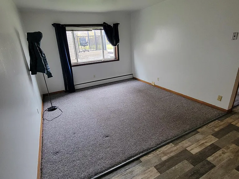 6521 W Beloit Rd #4 — Photo 3