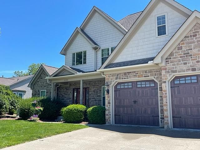 1st image of 2390-1 Abbey Knoll Dr