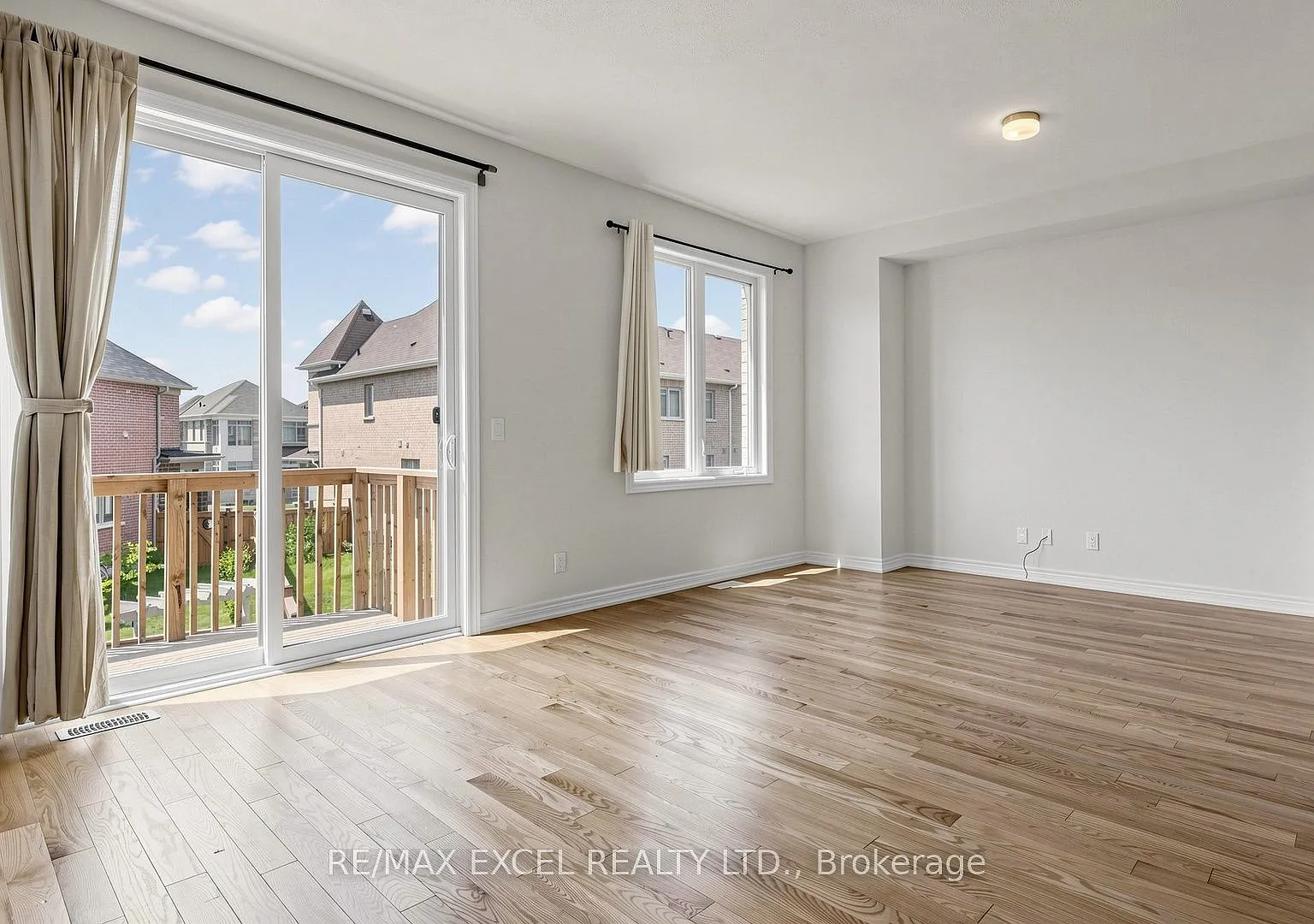 3 bed, $3,100 — Photo 4