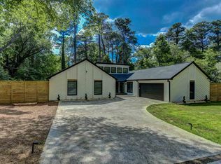 402 Boling Dr, Marietta, GA 30068