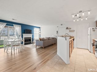 Forest Glen, Middletown, CT 06457