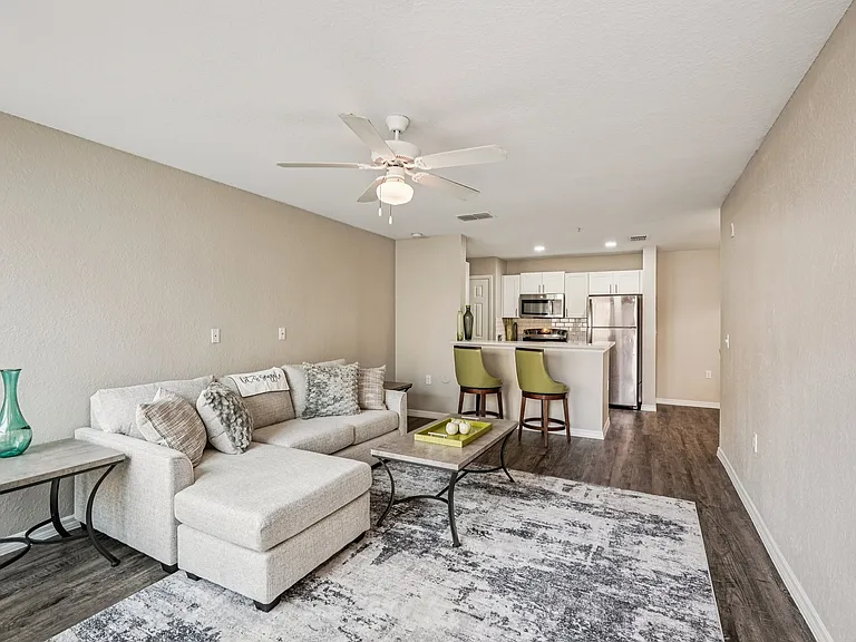 Oakwood Sarasota — Photo 22