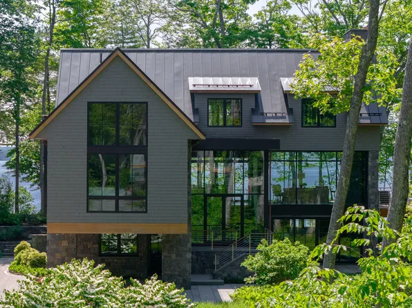 42 Brickyard Cove, Freeport, ME 04032