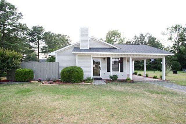 1st image of 105 Valley Dr