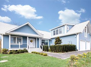 3080 Bay Shore Rd, Greenport, NY 11944