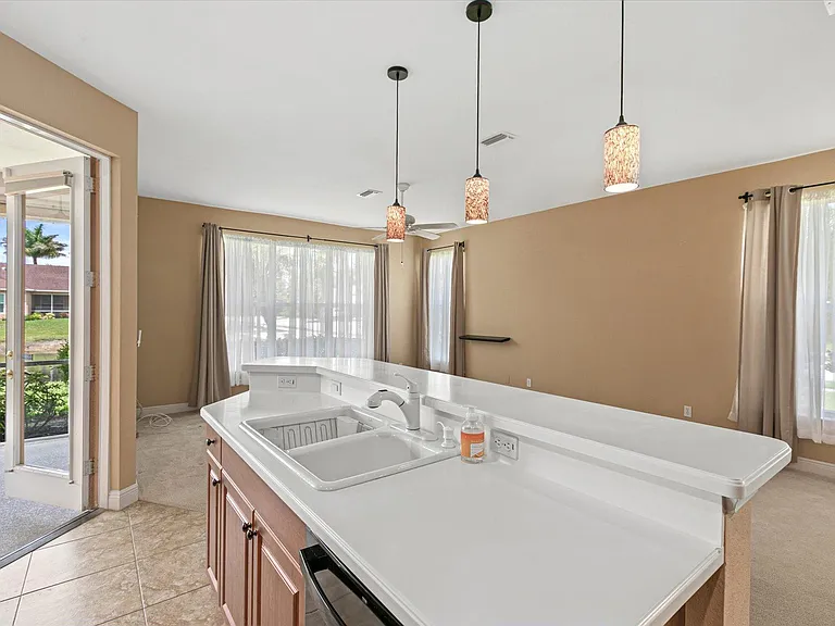 4331 Turnberry Cir — Photo 10