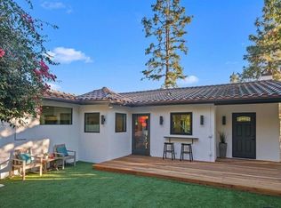 21041 Dumetz Rd, Woodland Hills, CA 91364