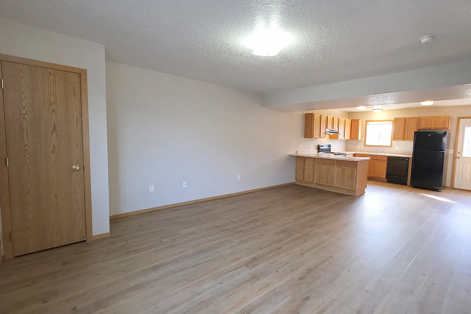 Valley Townhomes — Photo 4