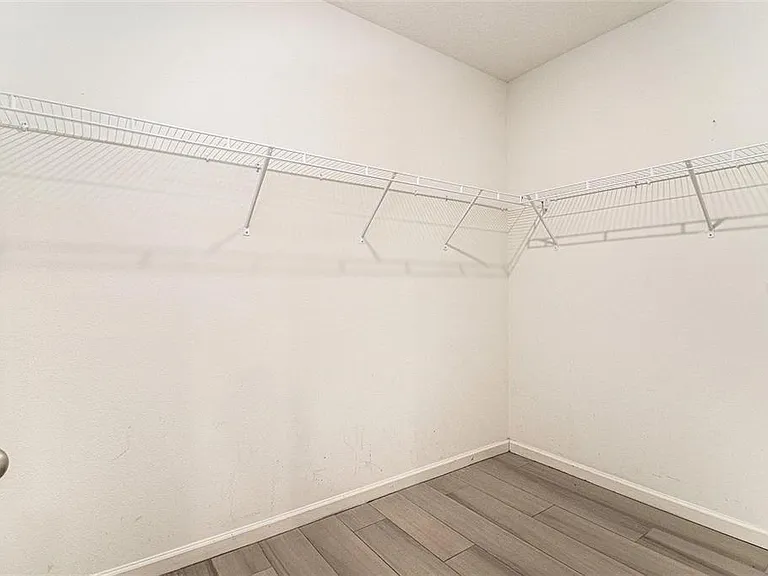 769 Forest Trace Cir — Photo 12