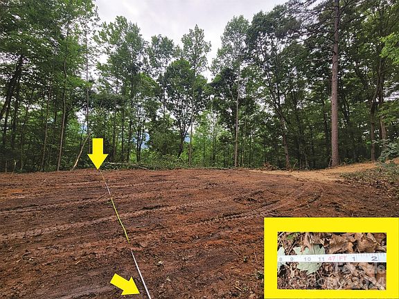 5th image of 200 Derby Ln #34