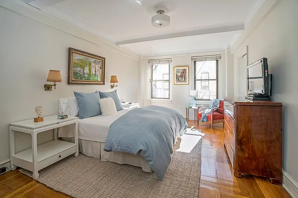 Sold by Stribling | media 17