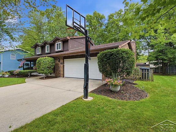 4th image of 5801 Lamplighter Ln