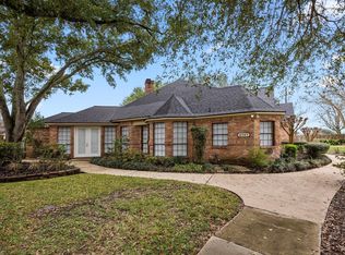 4747 Lake Village Dr, Weston Lakes, TX 77441