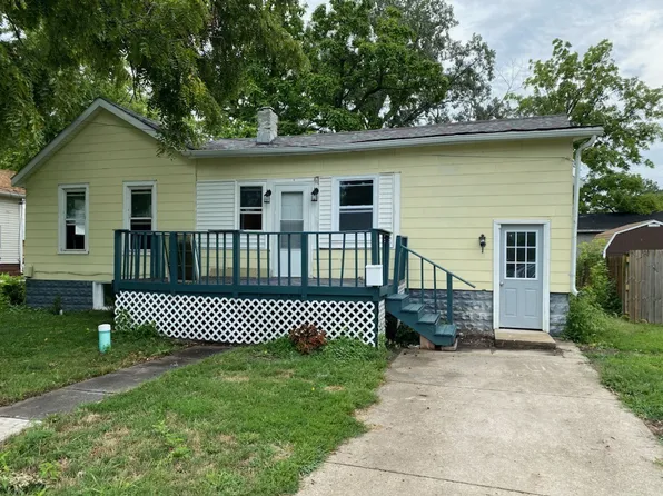 216 S Chicago St, Pontiac, IL 61764
