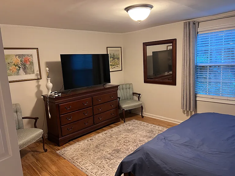 575 Elmwood Dr NE — Photo 7