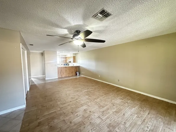 11001 SE Sunset Harbor Rd APT 1, Summerfield, FL 34491