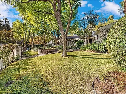 18000 Karen Dr Photo 1
