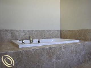 3rd image of 729 Sommersby St