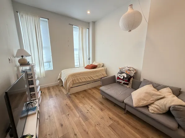 254 S 21st St APT 1F, Philadelphia, PA 19103