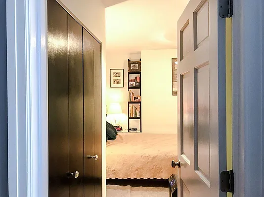 Rented by Compass | media 27