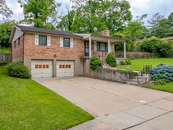 2nd image of 3181 Mary Jane Dr