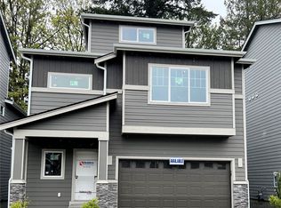 20511 4th Pl W #7, Lynnwood, WA 98036