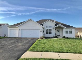 6498 Edgewood Rd, Roscoe, IL 61115