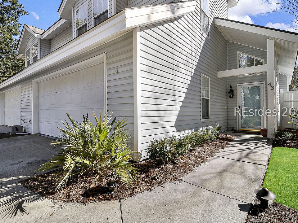 1st image of 43 Lake Linden Ln #43