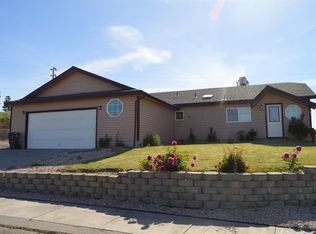 957 SE L Street Loop, Madras, OR 97741