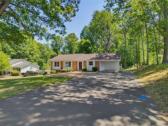 4th image of 117 Peachtree Ln