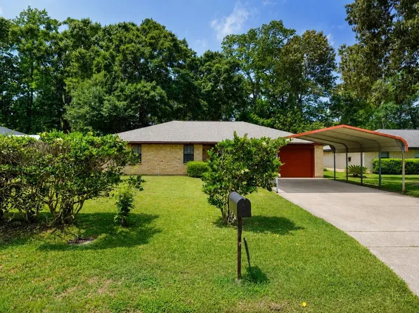1304 Denison Ave, Cleveland, TX 77327