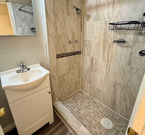 2021 N Irving St — Photo 15