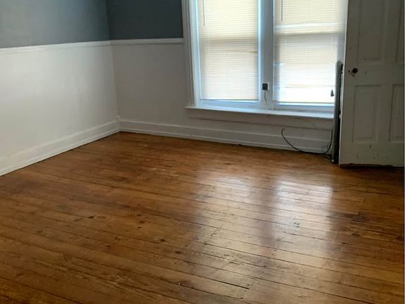 2nd image of 100 E King St #301