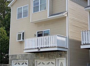 115 Highview Ave #E, Stamford, CT 06907