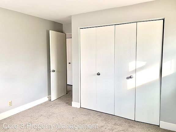 5th image of 4028 Illinois Ave Unit 6