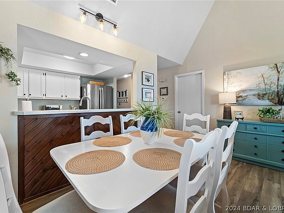 5th image of 129 Woodcrest Dr #3A